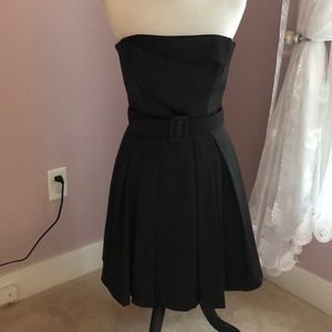 White House Black Market sz 0